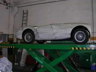 Foto 136 di 224: AUSTIN HEALEY 100-4 BN2 1956