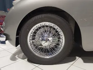 Foto 27 di 80: JAGUAR XK 150 FHC 3.4 LITRE 1958
