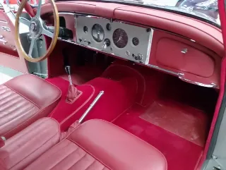 Foto 35 di 80: JAGUAR XK 150 FHC 3.4 LITRE 1958