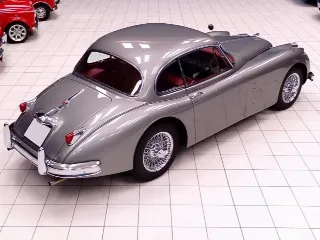 Foto 6 di 80: JAGUAR XK 150 FHC 3.4 LITRE 1958