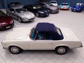 Foto 12 di 99: MERCEDES BENZ  230 SL PAGODA 1965