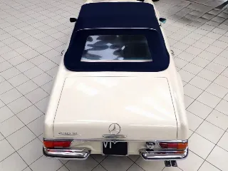 Foto 17 di 99: MERCEDES BENZ  230 SL PAGODA 1965