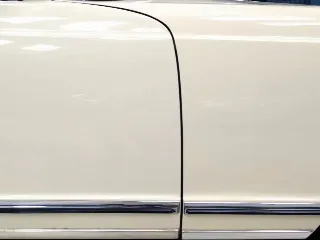 Foto 25 di 99: MERCEDES BENZ  230 SL PAGODA 1965