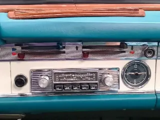 Foto 40 di 99: MERCEDES BENZ  230 SL PAGODA 1965