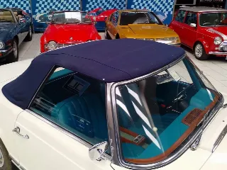 Foto 55 di 99: MERCEDES BENZ  230 SL PAGODA 1965