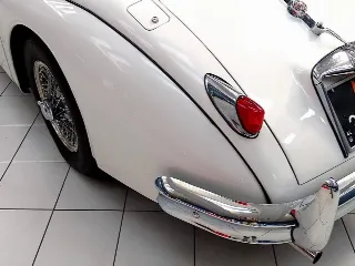 Foto 20 di 85: JAGUAR XK 150 3.4 DHC RHD AUTOMATIC