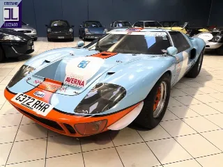 Foto 15 di 68: GT DEVELOPMENTS FORD GTD 40 1990