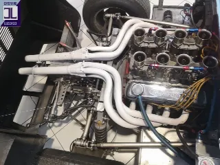 Foto 37 di 68: GT DEVELOPMENTS FORD GTD 40 1990