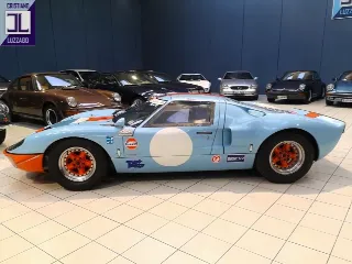 Foto 5 di 68: GT DEVELOPMENTS FORD GTD 40 1990