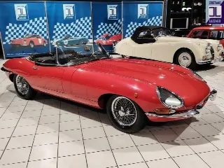 Foto 11 di 33: JAGUAR E TYPE 3.8 OTS 1965