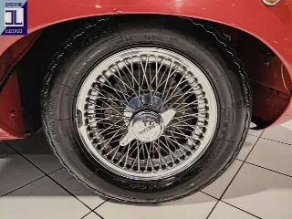 Foto 18 di 33: JAGUAR E TYPE 3.8 OTS 1965
