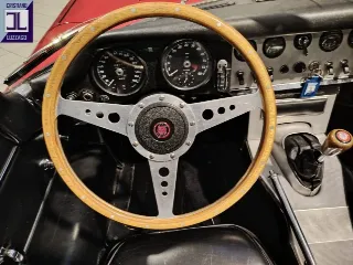 Foto 21 di 33: JAGUAR E TYPE 3.8 OTS 1965