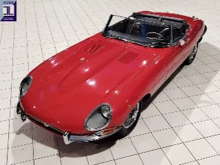 Foto 6 di 33: JAGUAR E TYPE 3.8 OTS 1965