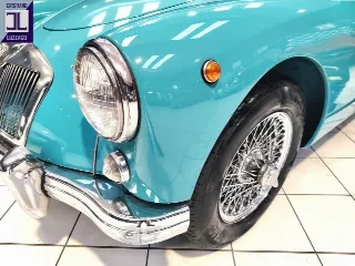 Foto 12 di 55: MG A 1500 ROADSTER 1958
