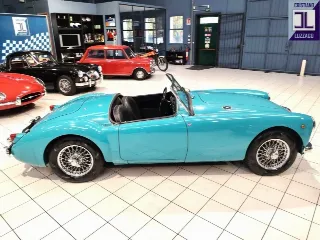 Foto 8 di 55: MG A 1500 ROADSTER 1958