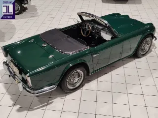 Foto 8 di 48: TRIUMPH TR4 1962