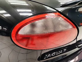 Foto 15 di 68: JAGUAR XK R COUPE 1998