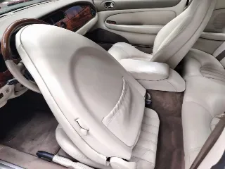 Foto 39 di 68: JAGUAR XK R COUPE 1998