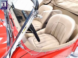 Foto 22 di 57: TRIUMPH TR2 LONG DOOR 1954