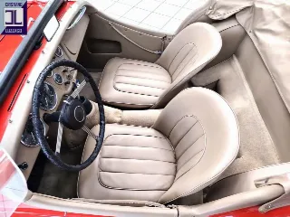 Foto 36 di 57: TRIUMPH TR2 LONG DOOR 1954