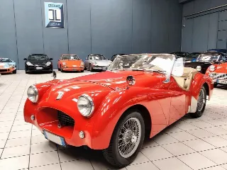 Foto 5 di 57: TRIUMPH TR2 LONG DOOR 1954
