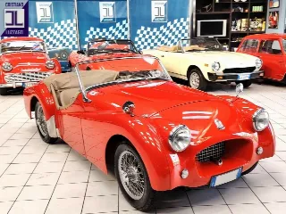 Foto 7 di 57: TRIUMPH TR2 LONG DOOR 1954