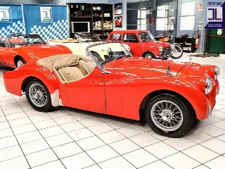 Foto 8 di 57: TRIUMPH TR2 LONG DOOR 1954