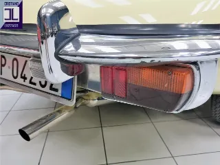 Foto 19 di 51: JAGUAR E-TYPE ROADSTER 4.2 S2 1970