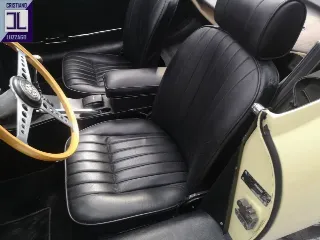 Foto 26 di 51: JAGUAR E-TYPE ROADSTER 4.2 S2 1970