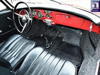 Foto 31 di 47: PORSCHE 356 B COUPE 1600 60CV 1962