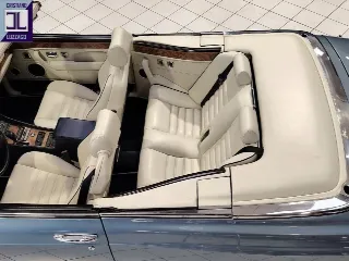 Foto 46 di 64: BENTLEY AZURE 1996