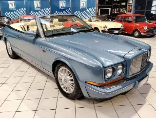 Foto 9 di 64: BENTLEY AZURE 1996