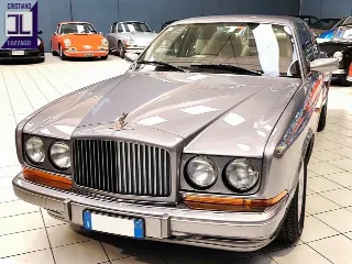 Foto 11 di 97: BENTLEY CONTINENTAL S 1995