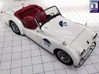 Foto 13 di 487: TRIUMPH TR3 SPORT 1955 ELEGGIBILE 1000 MIGLIA