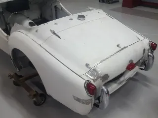 Foto 207 di 487: TRIUMPH TR3 SPORT 1955 ELEGGIBILE 1000 MIGLIA