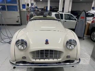 Foto 260 di 487: TRIUMPH TR3 SPORT 1955 ELEGGIBILE 1000 MIGLIA