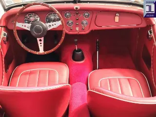 Foto 43 di 487: TRIUMPH TR3 SPORT 1955 ELEGGIBILE 1000 MIGLIA