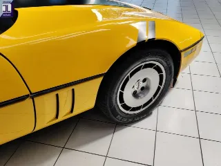 Foto 20 di 98: CHEVROLET CORVETTE C4 CROSSFIRE 1984