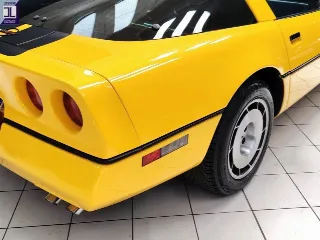 Foto 26 di 98: CHEVROLET CORVETTE C4 CROSSFIRE 1984