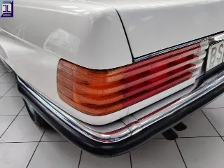 Foto 18 di 53: MERCEDES 280 SL W107 1981