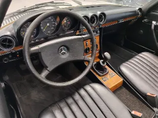 Foto 36 di 53: MERCEDES 280 SL W107 1981