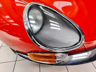 Foto 12 di 57: JAGUAR E TYPE S1 3.8 ROADSTER 1963