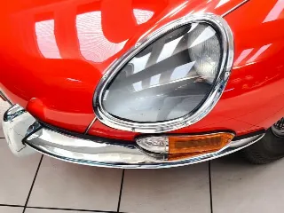 Foto 14 di 57: JAGUAR E TYPE S1 3.8 ROADSTER 1963