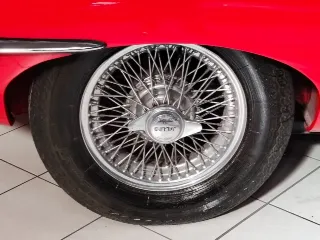 Foto 23 di 57: JAGUAR E TYPE S1 3.8 ROADSTER 1963