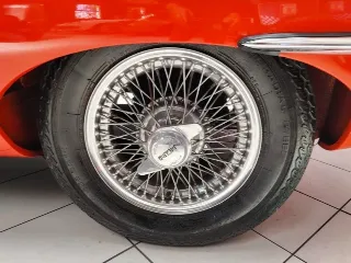 Foto 24 di 57: JAGUAR E TYPE S1 3.8 ROADSTER 1963