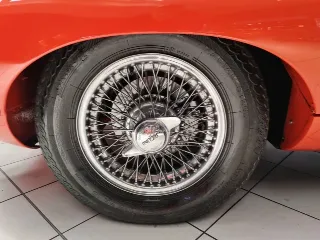 Foto 25 di 57: JAGUAR E TYPE S1 3.8 ROADSTER 1963