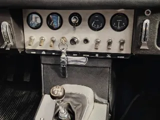 Foto 37 di 57: JAGUAR E TYPE S1 3.8 ROADSTER 1963