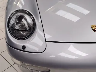 Foto 16 di 71: PORSCHE 993 CARRERA 4S COUPE’ 1995