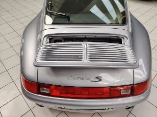 Foto 19 di 71: PORSCHE 993 CARRERA 4S COUPE’ 1995