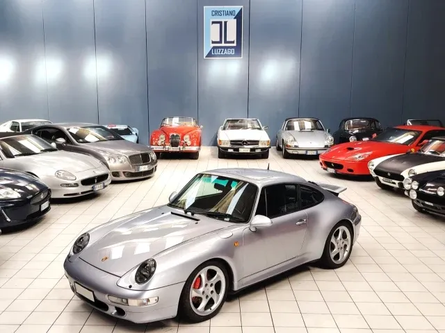 PORSCHE 993 CARRERA 4S COUPE’ 1995